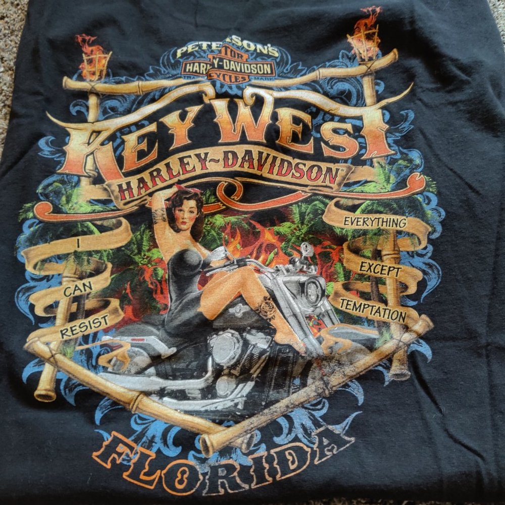 HD t shirt